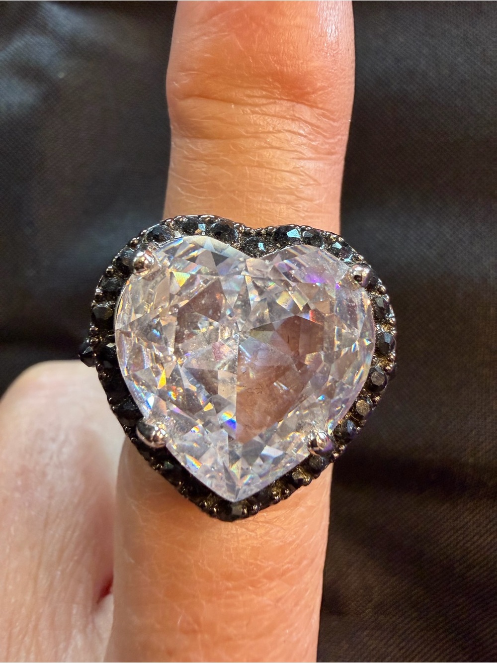 Park Lane Je T’aime Ring Crystal Heart Black Halo Retired Orig. $123
